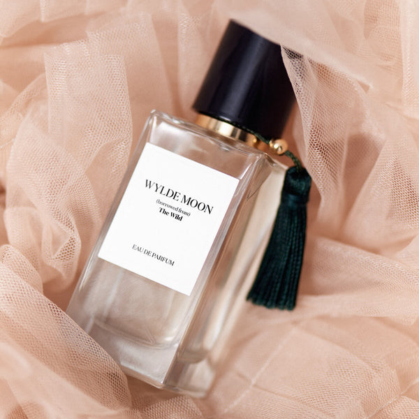 (borrowed from) The Wild Eau De Parfum - The Perfect Wedding Scent
